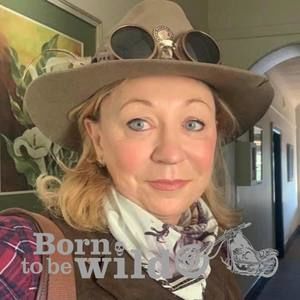 Meet your Posher, Chris ck